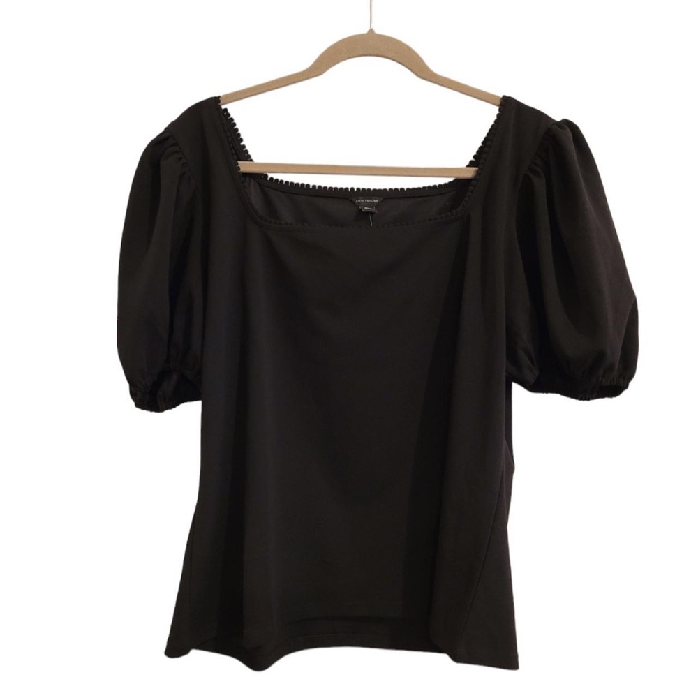 NWT Square Neck Puff Sleeve Top